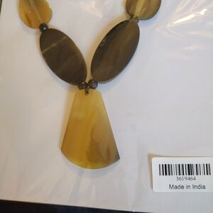 Genuine buffalo horn trapezoid necklace